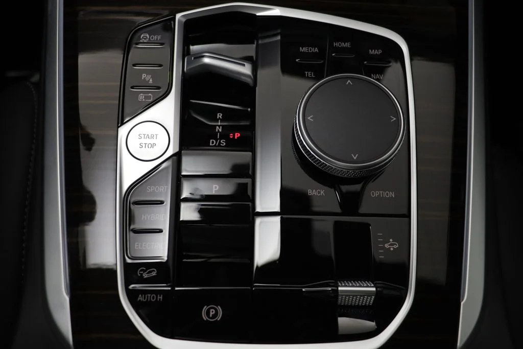New 2026 Gray BMW xDrive50e image 13