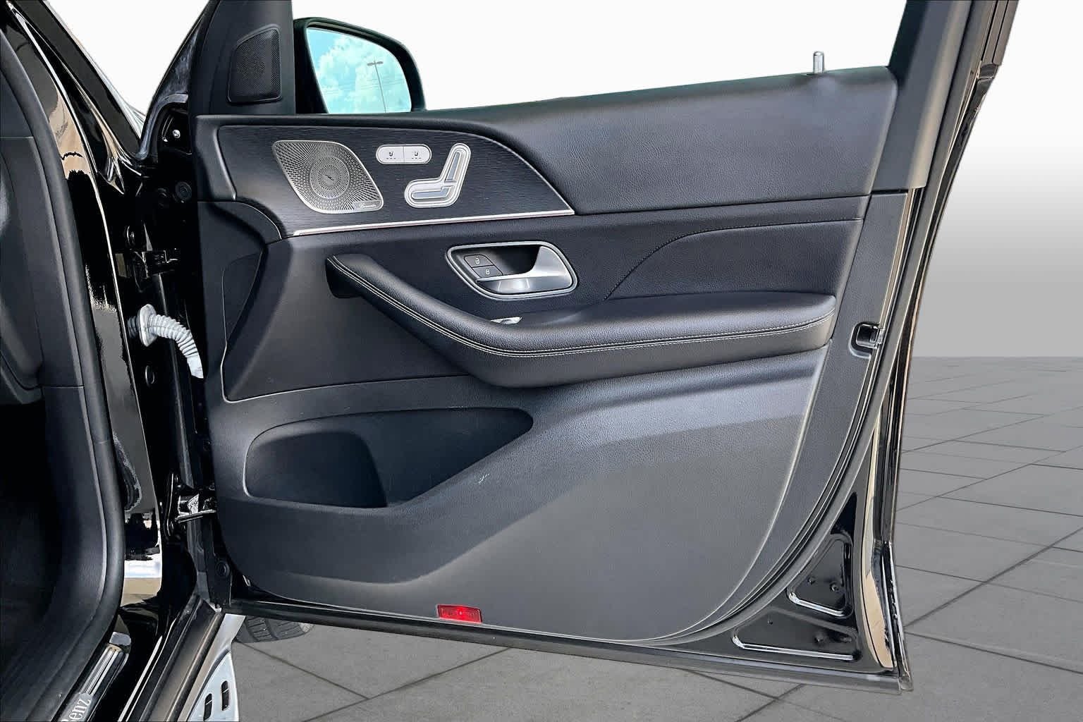 Certified Used 2023 Black Mercedes-Benz GLE 350 image 20