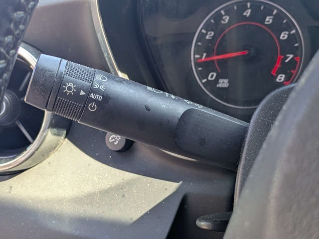 Used 2019 Silver Chevrolet 1LT image 25