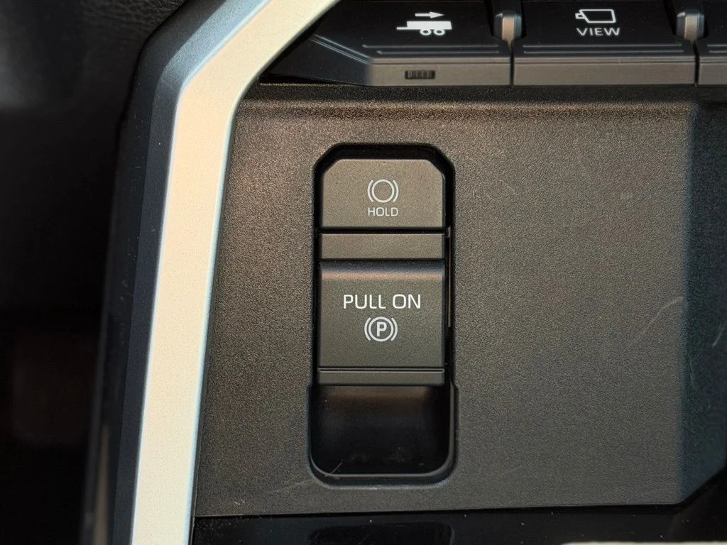 Used 2024 Silver Toyota Platinum image 17
