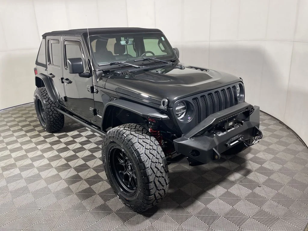 2022 Jeep Wrangler Sport S's photo