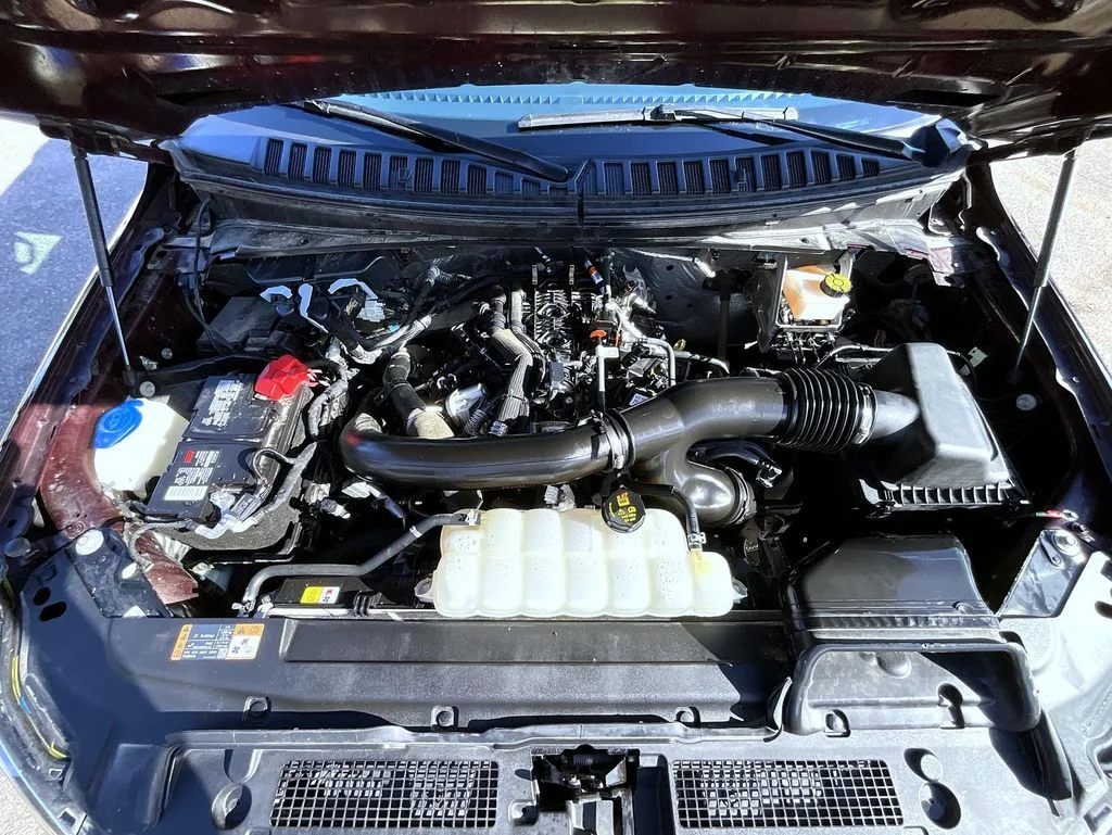 Used 2024 Red Ford XLT image 25