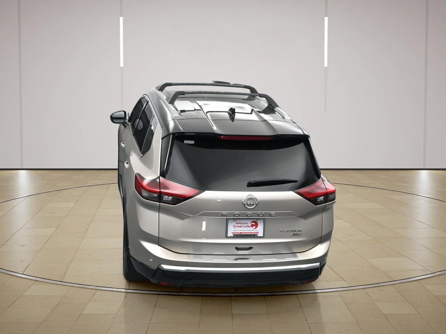 New 2026 Champagne Silver Metallic/Super Black Nissan Platinum image 38