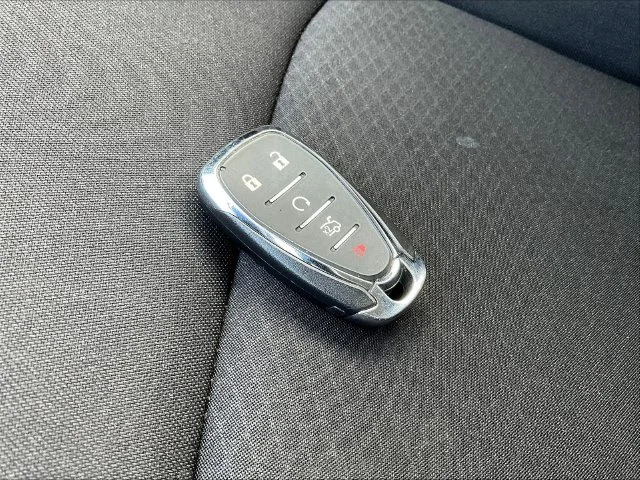 Used 2025 Blue Chevrolet LT image 35