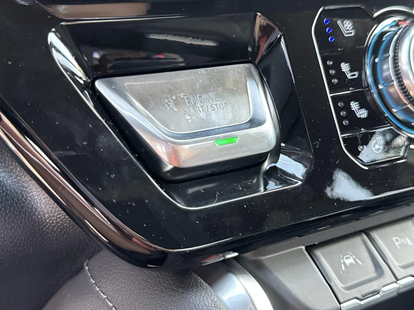 New 2026 Sterling Metallic GMC Denali image 23