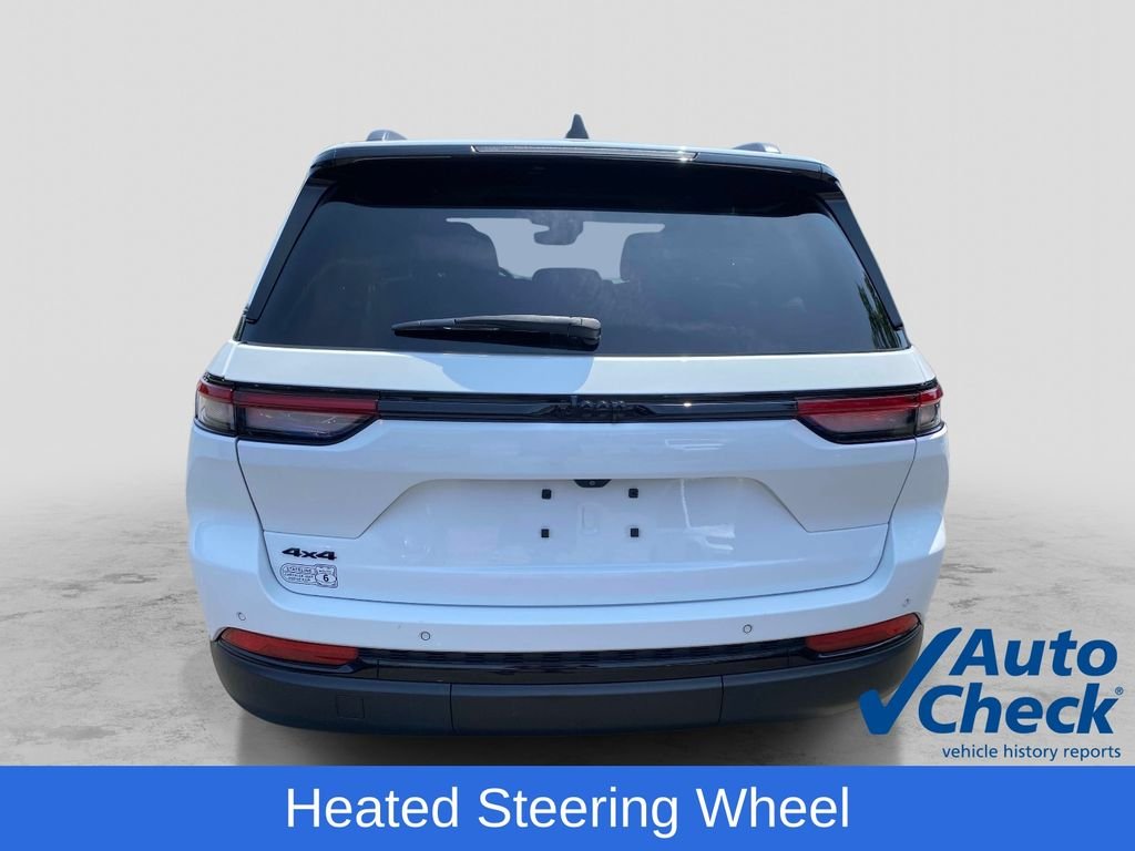 Used 2023 White Jeep Altitude X image 5