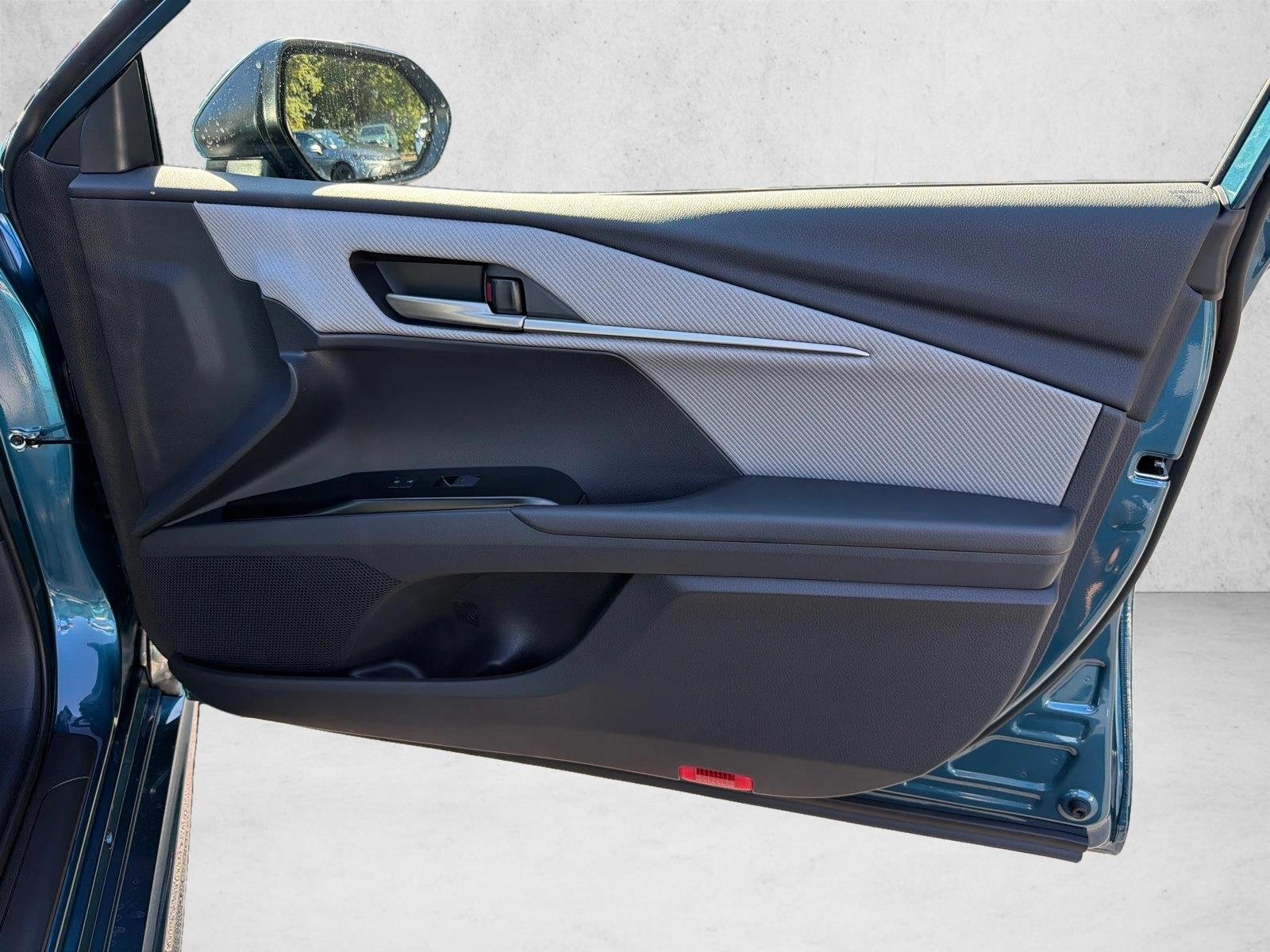 New 2026 Ocean Gem Toyota SE image 14