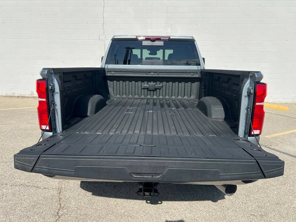 New 2026 Sterling Gray Metallic Chevrolet LTZ image 6
