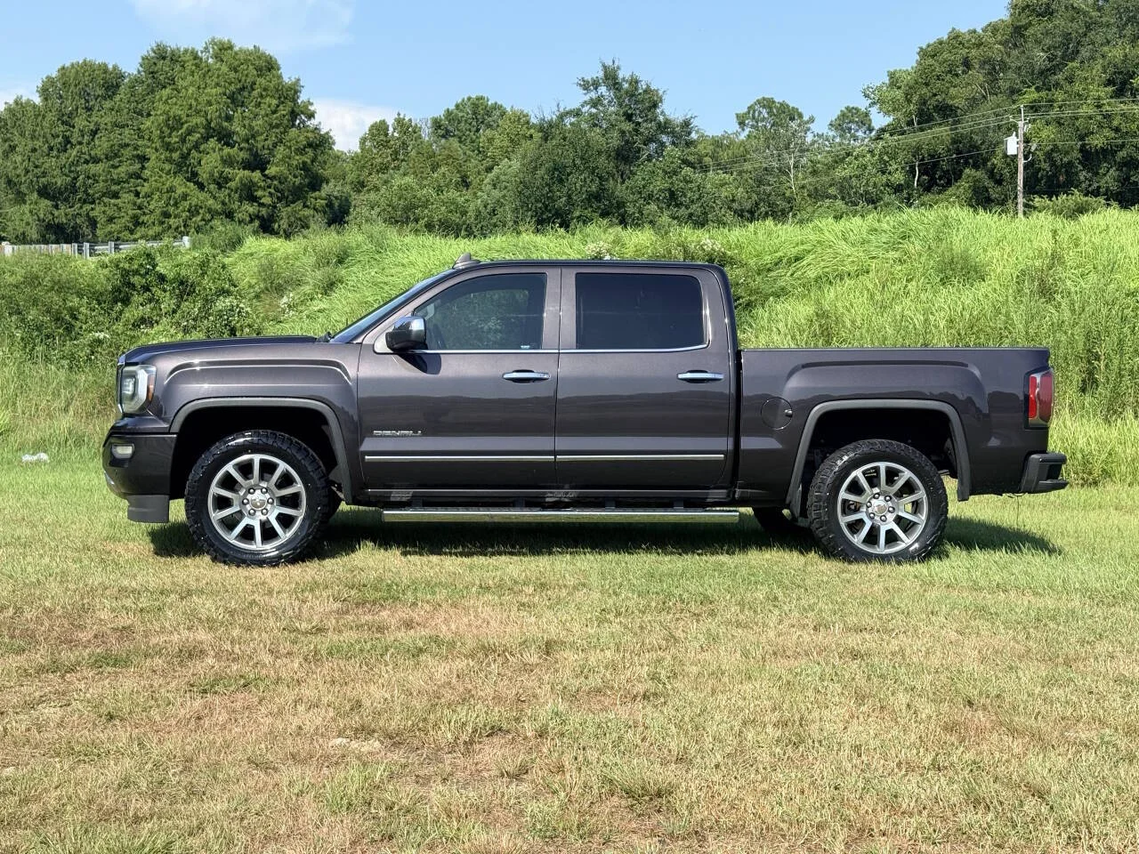 Used 2016 Gray GMC Denali 4x2 4dr Crew Cab 5.8 ft. SB image 2