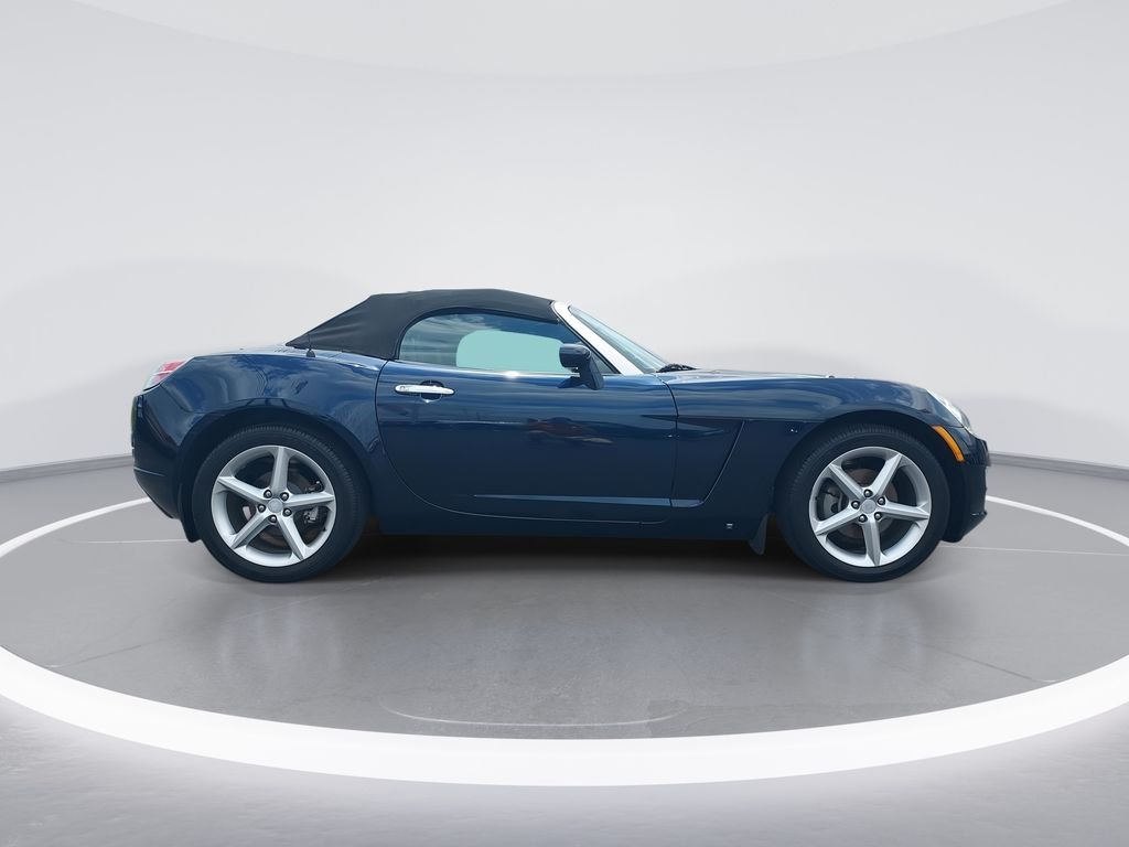 Used 2007 Blue Saturn Base image 9