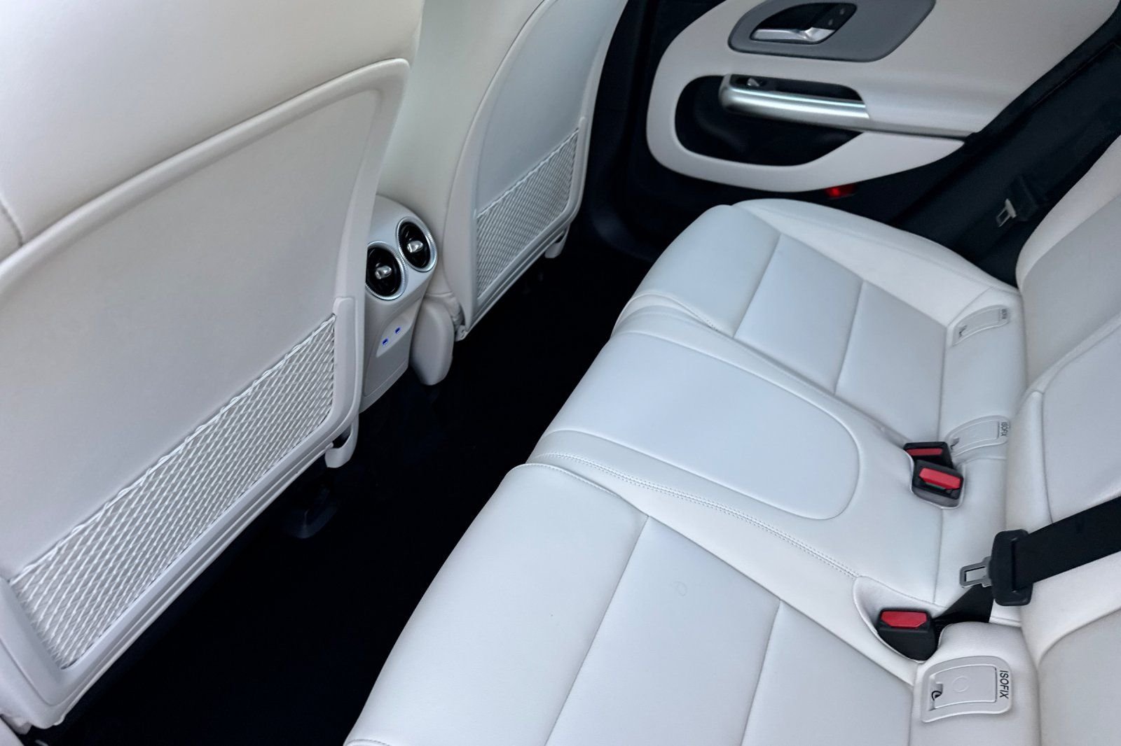 New 2027 Polar White Mercedes-Benz CLA 350 image 10