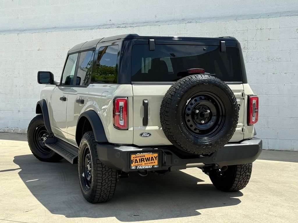 New 2026 Desert Sand Ford Outer Banks® image 4