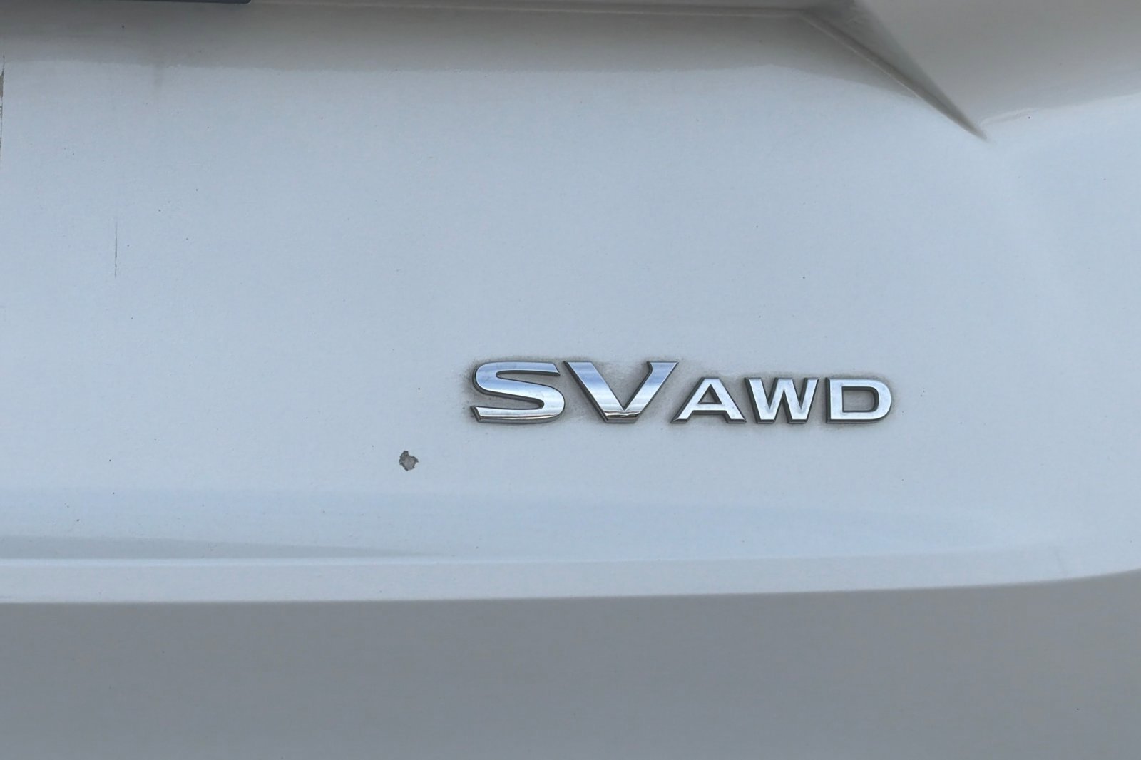 Used 2023 Pearl White Tricoat Nissan SV image 25
