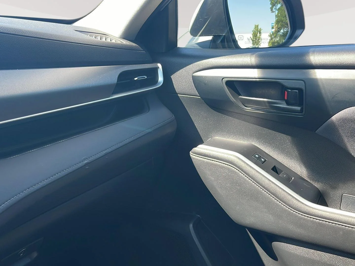 Used 2023 Celestial Silver Metallic Toyota Hybrid LE image 27
