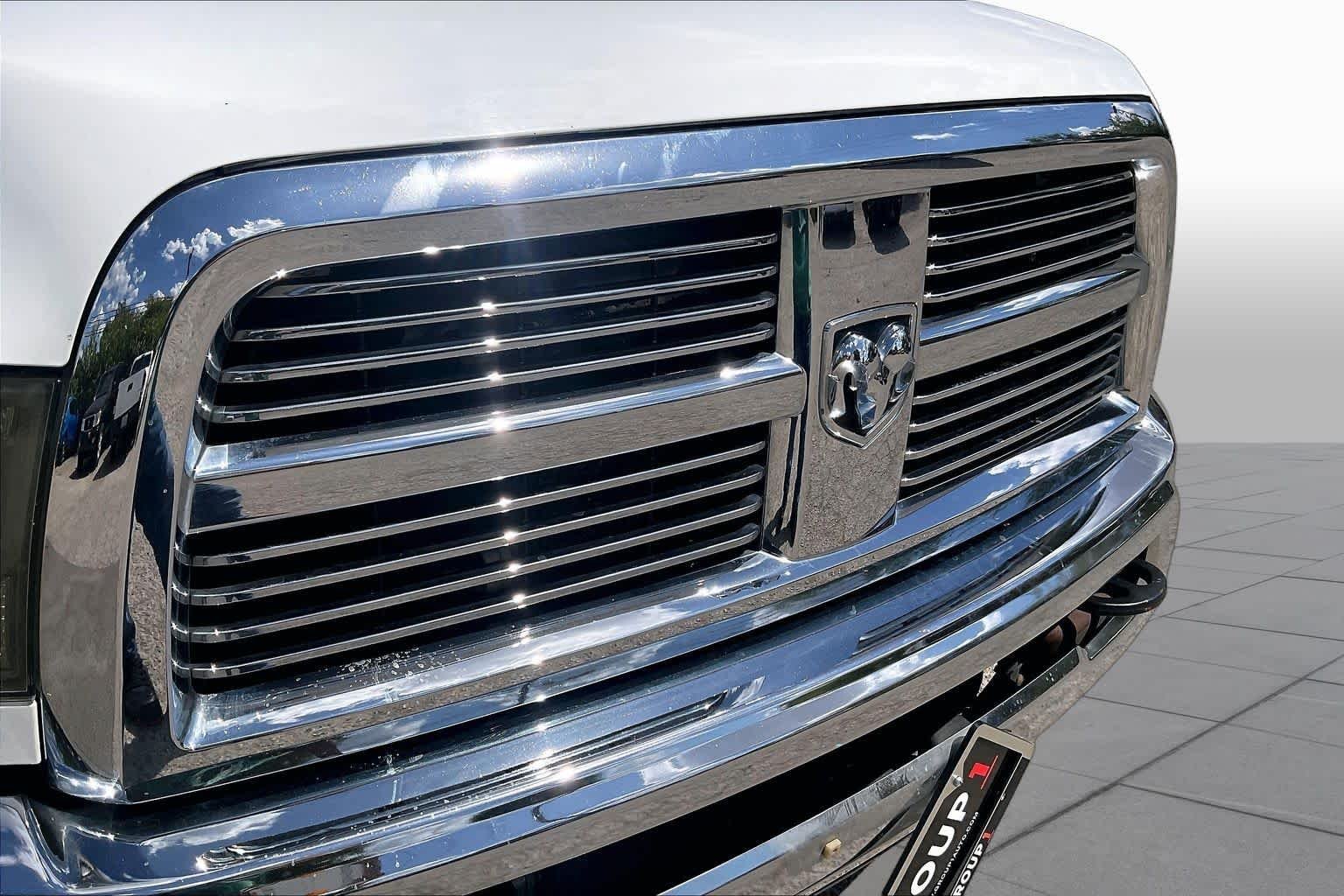 Used 2012 Bright White Ram Laramie image 29