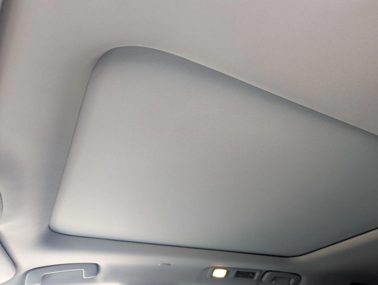 Used 2027 RADIANT WHITE INFINITI Luxe AWD image 31