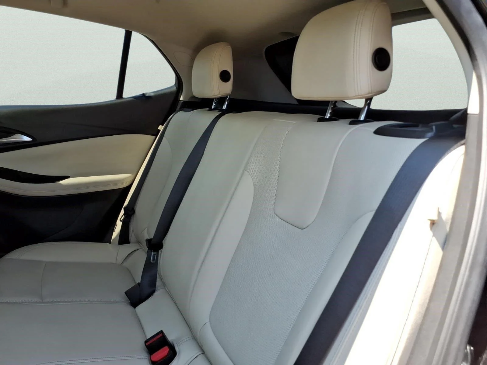 Used 2024 Ebony Twilight Metallic Buick Sport Touring image 12