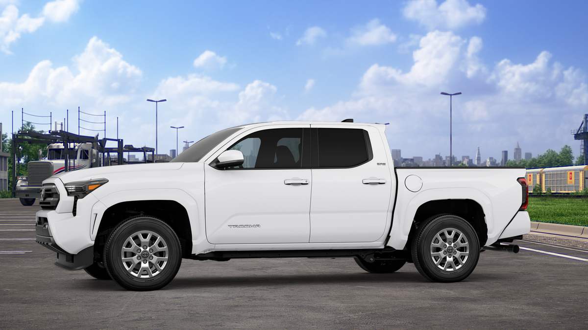 New 2026 Ice Cap Toyota SR5 image 3