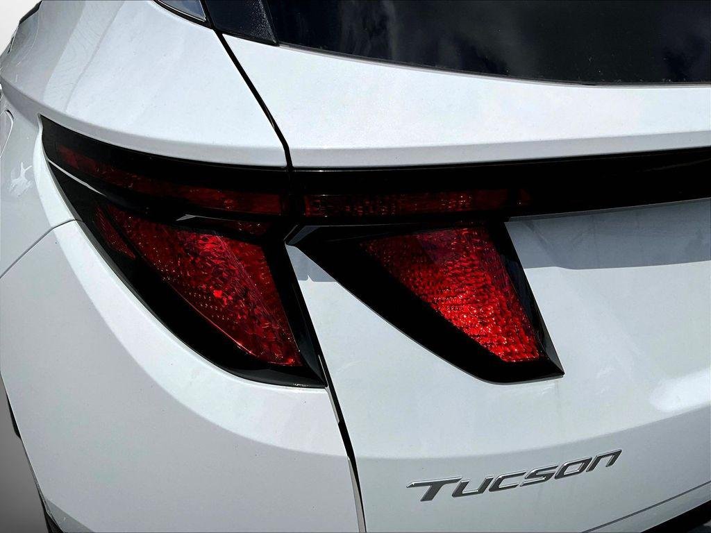 New 2026 White Hyundai SEL Plus AWD image 23