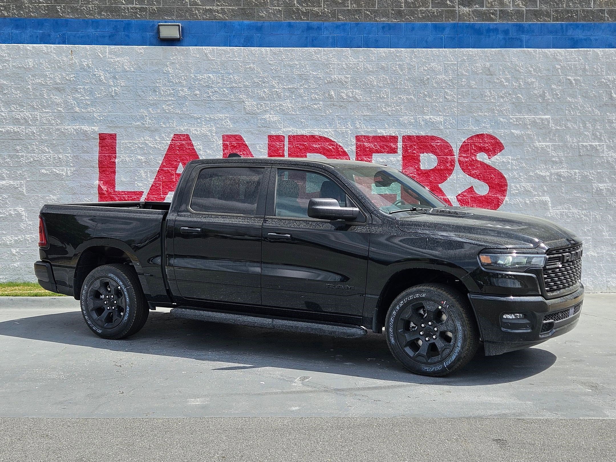 2026 RAM 1500 Express 4x4 Crew Cab 5'7's photo