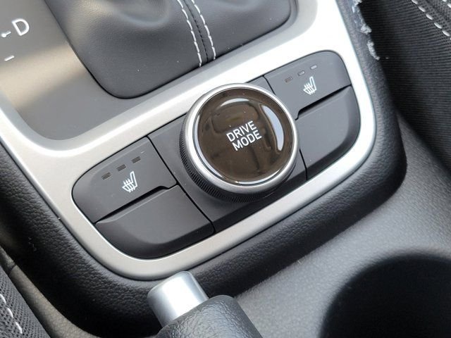New 2026 Silver Hyundai SEL image 19