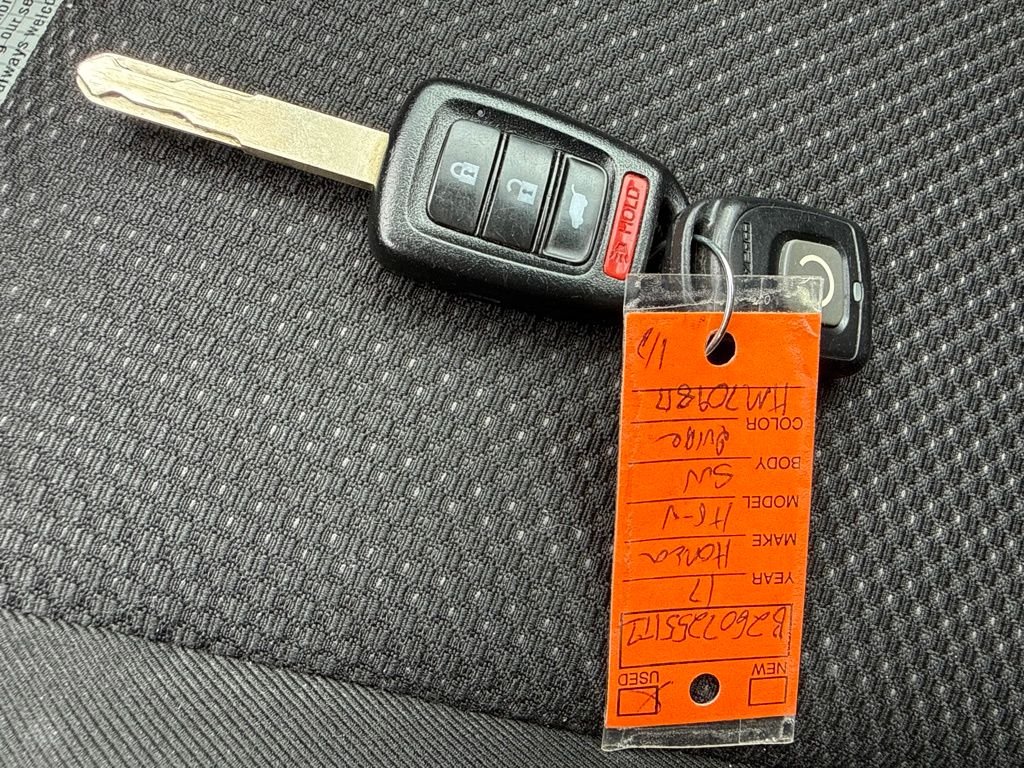 Used 2017 Purple Honda LX image 32