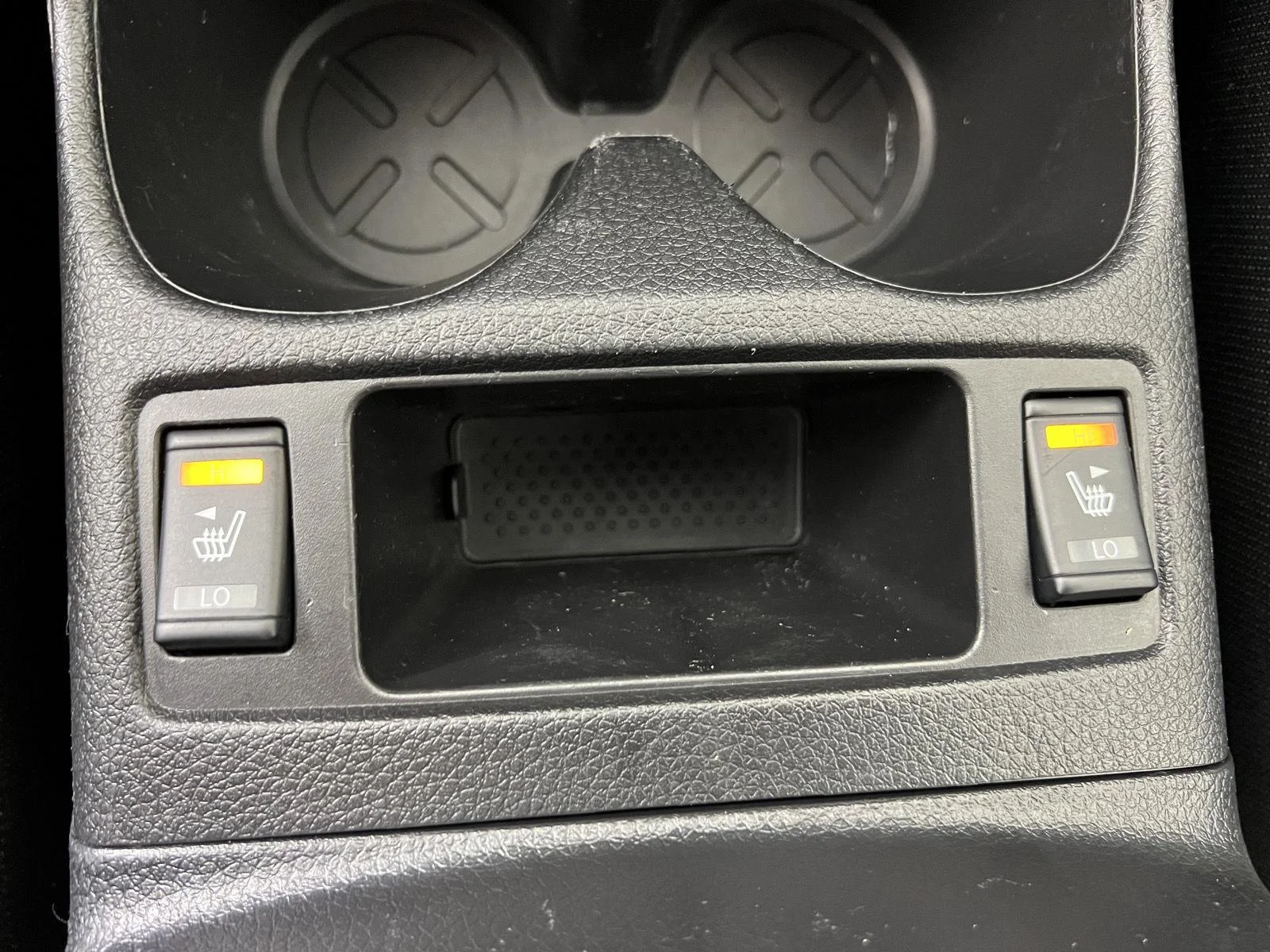 Used 2022 Gun Metallic Nissan SV image 22