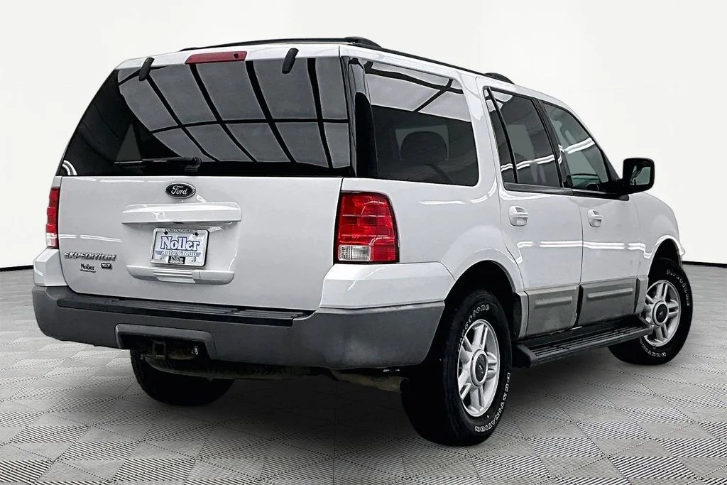 Used 2003 Ford Expedition  with VIN 1FMPU16L53LB32227 for sale in Topeka, KS