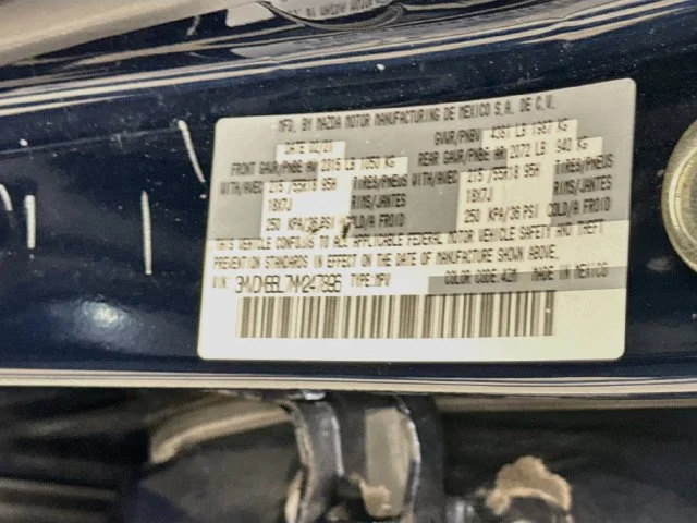 Used 2021 Deep Crystal Blue Mica Mazda Select image 31
