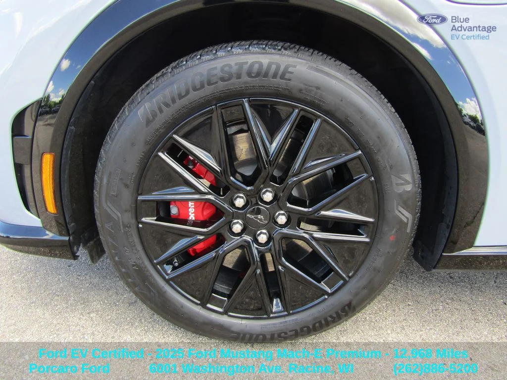 Certified Used 2025 Glacier Gray Ford Premium image 5