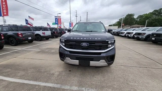 New 2026 Dark Matter Gray Metallic Ford Platinum image 3