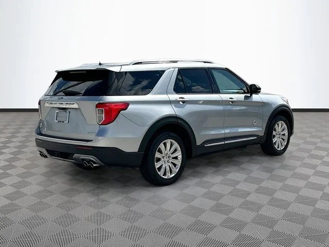 Used 2022 Silver Ford King Ranch image 5
