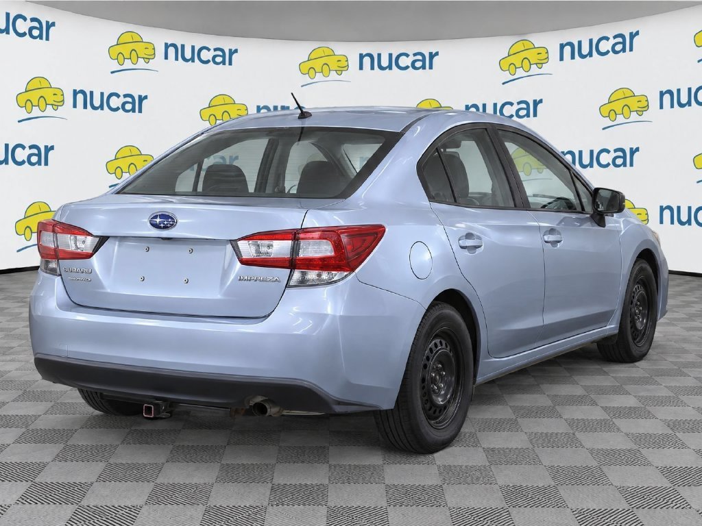 Used 2019 Silver Subaru 2.0i image 4