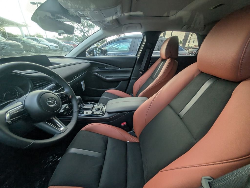 New 2025 Zircon Sand Metallic Mazda 2.5 Turbo Carbon AWD image 6