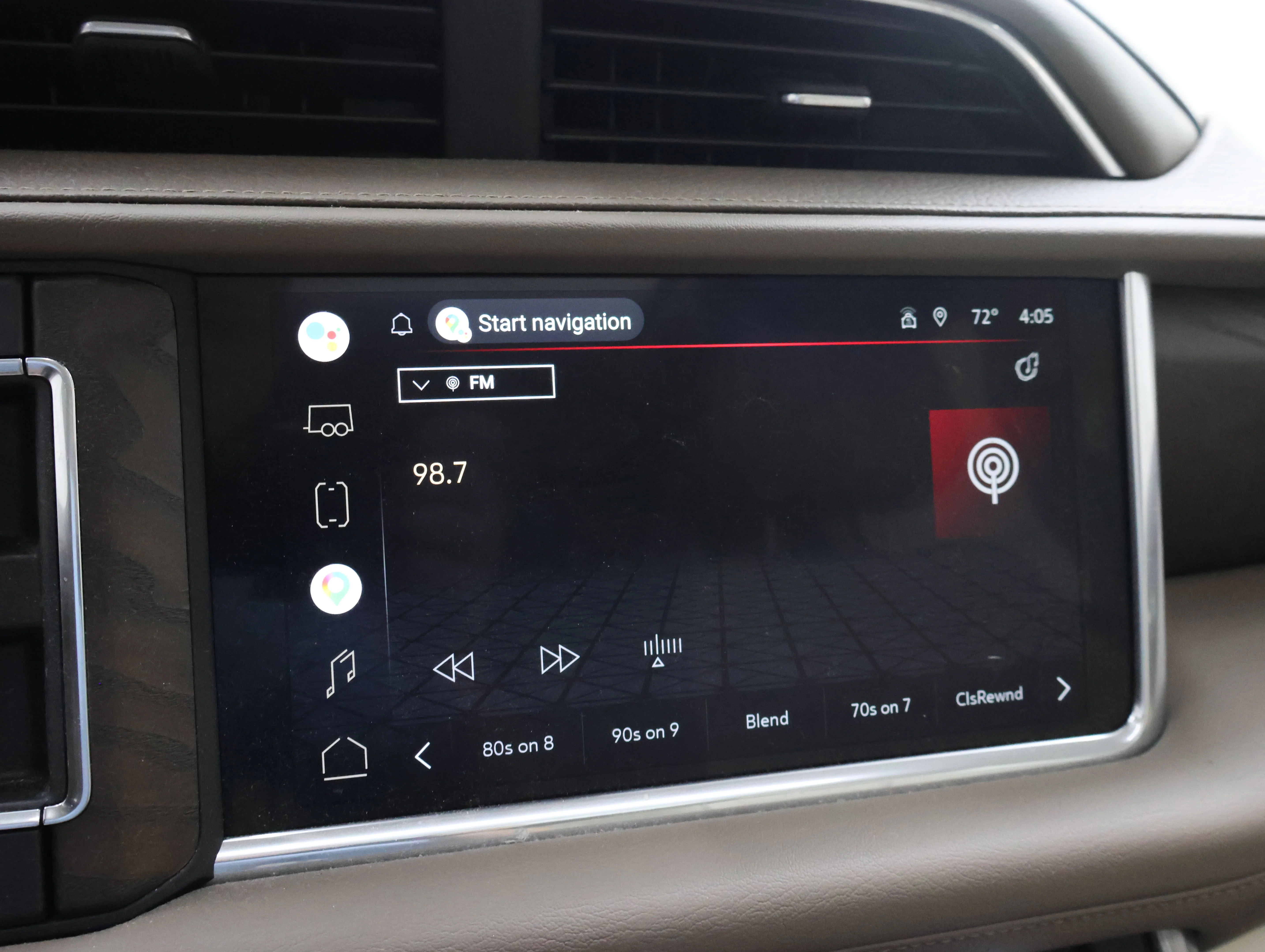Used 2022 Redwood Metallic GMC Denali image 54