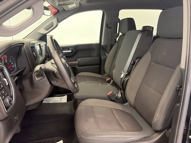 Used 2019 Black Chevrolet LT image 17