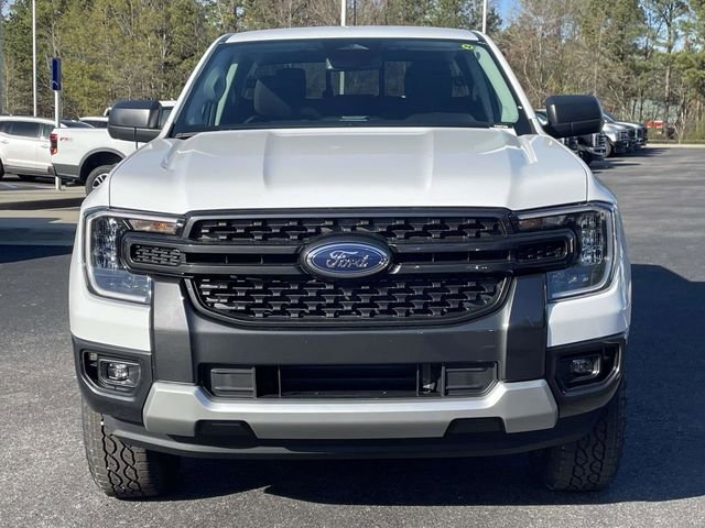 New 2025 Oxford White Ford XLT image 13