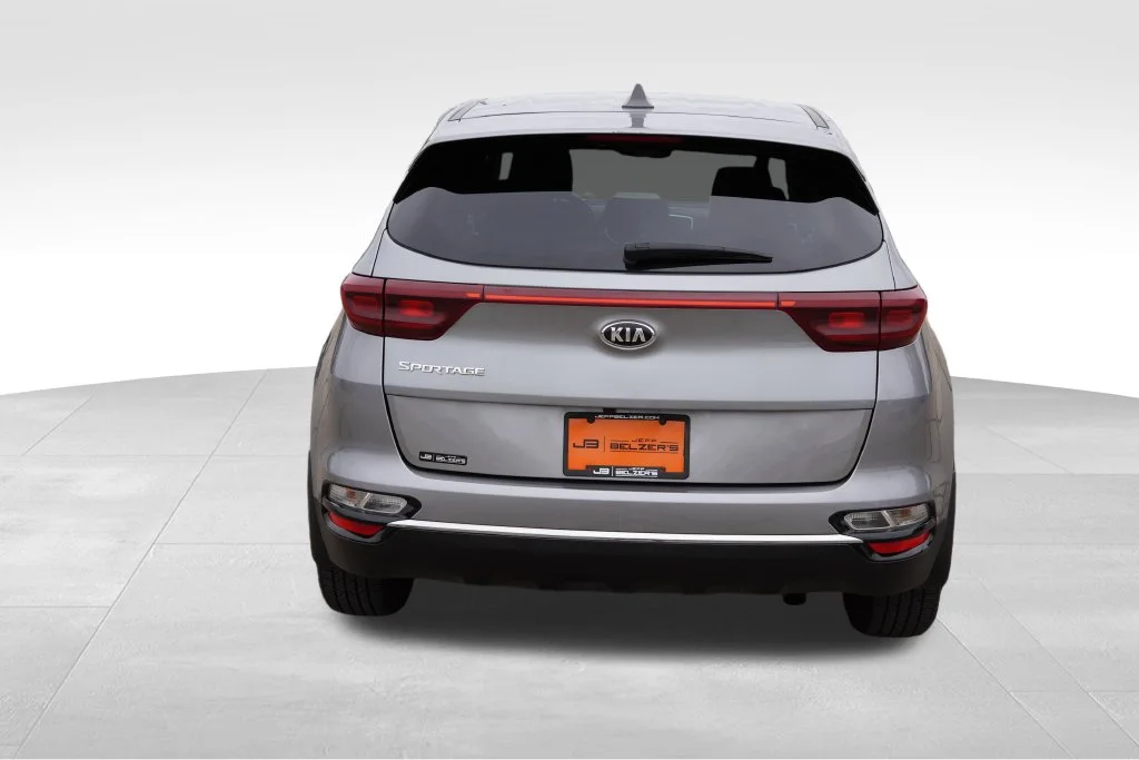Certified Used 2022 Steel Gray Kia LX image 6