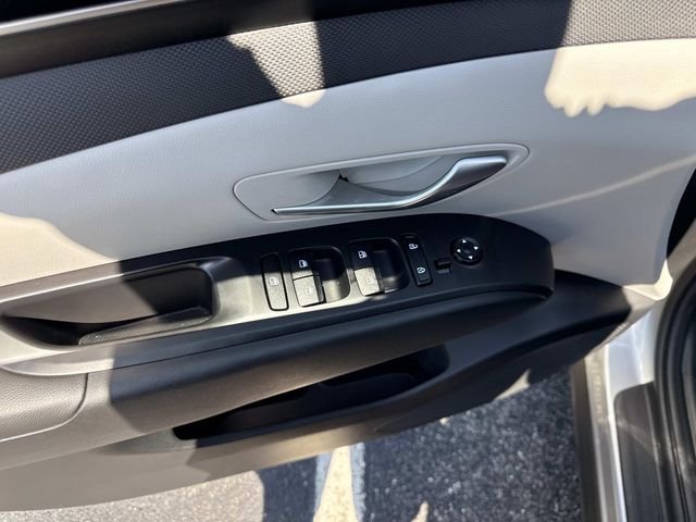 Used 2024 Silver Hyundai SEL image 18
