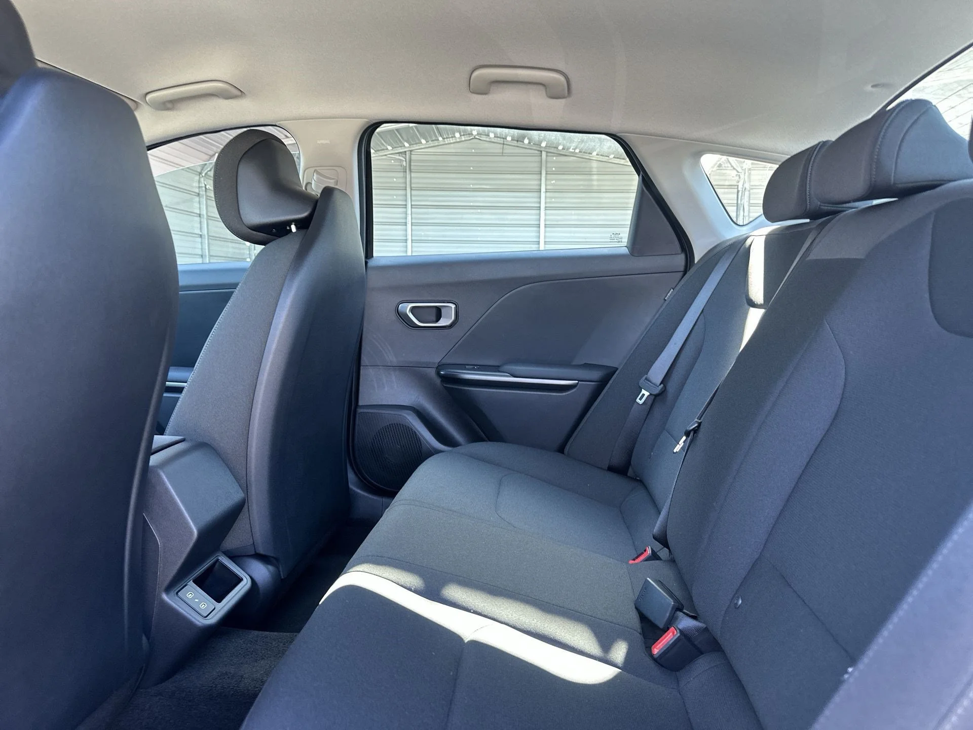 New 2027 Terrain Brown Kia X-Line S image 22