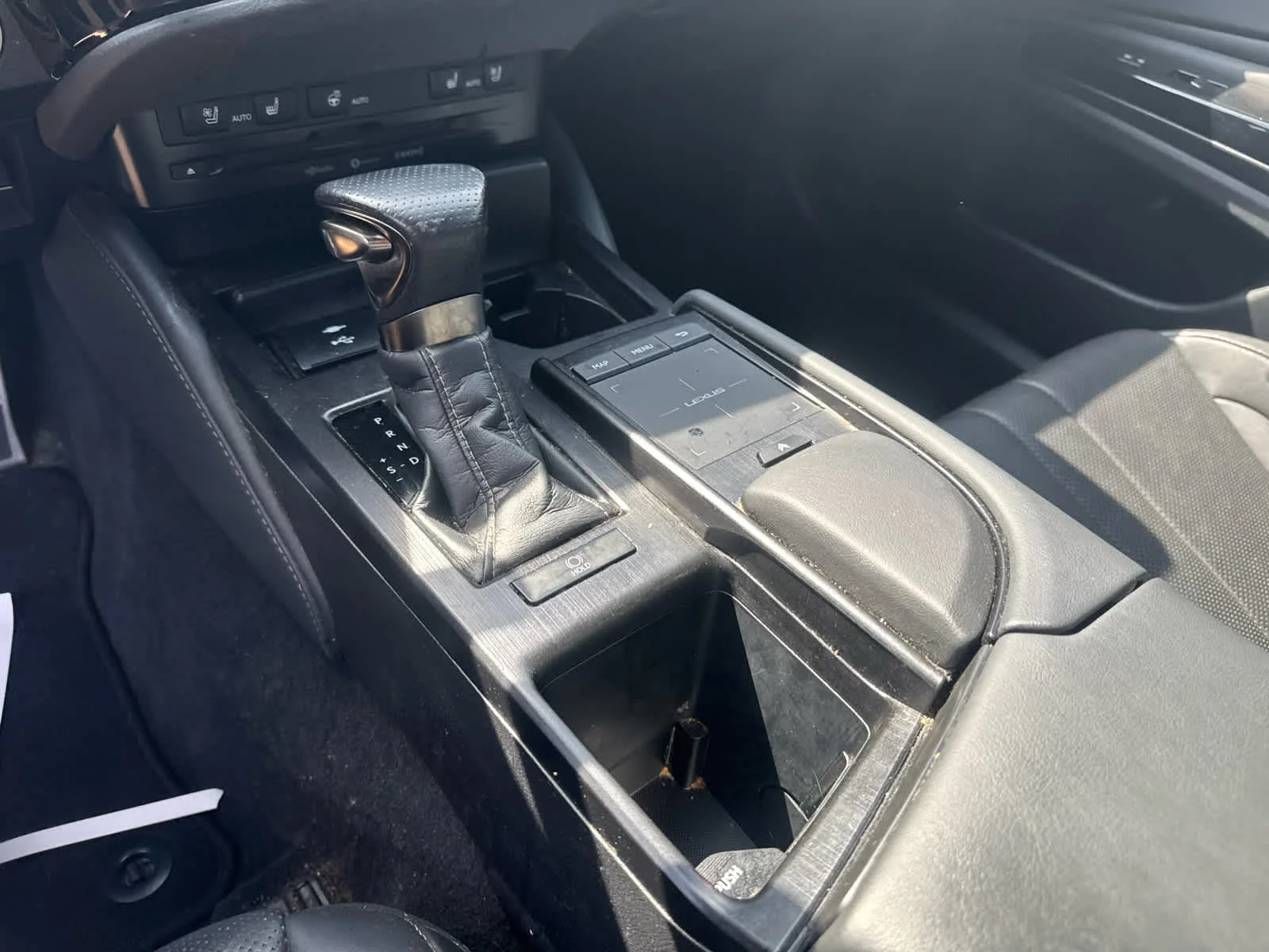 Used 2022 Obsidian Lexus F SPORT image 12