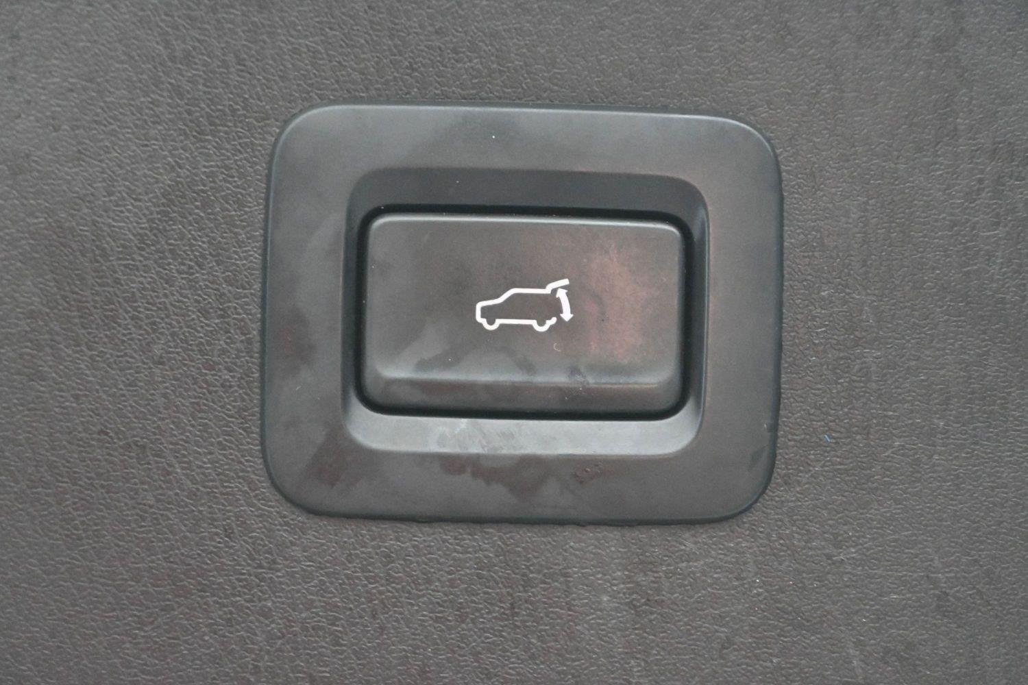 Used 2022 Machine Gray Metallic Mazda 2.5 S Preferred Package image 10