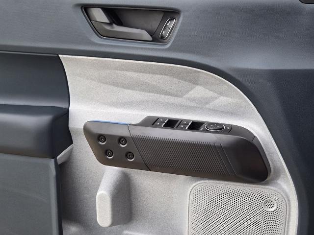 New 2026 Oxford White Ford XLT image 35