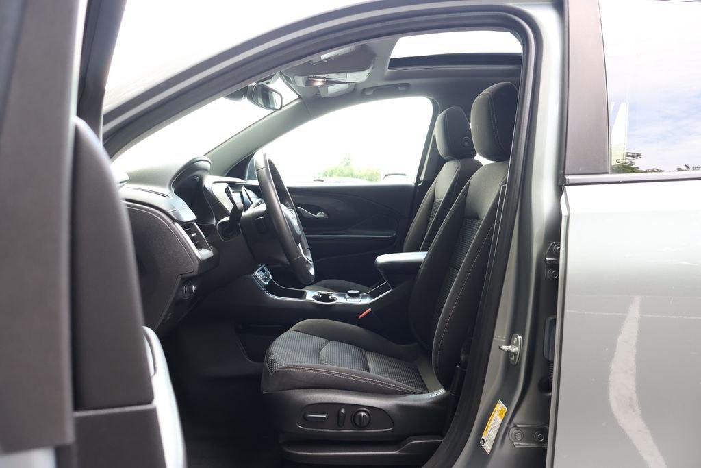 2023 GMC Terrain SLE - Photo 32