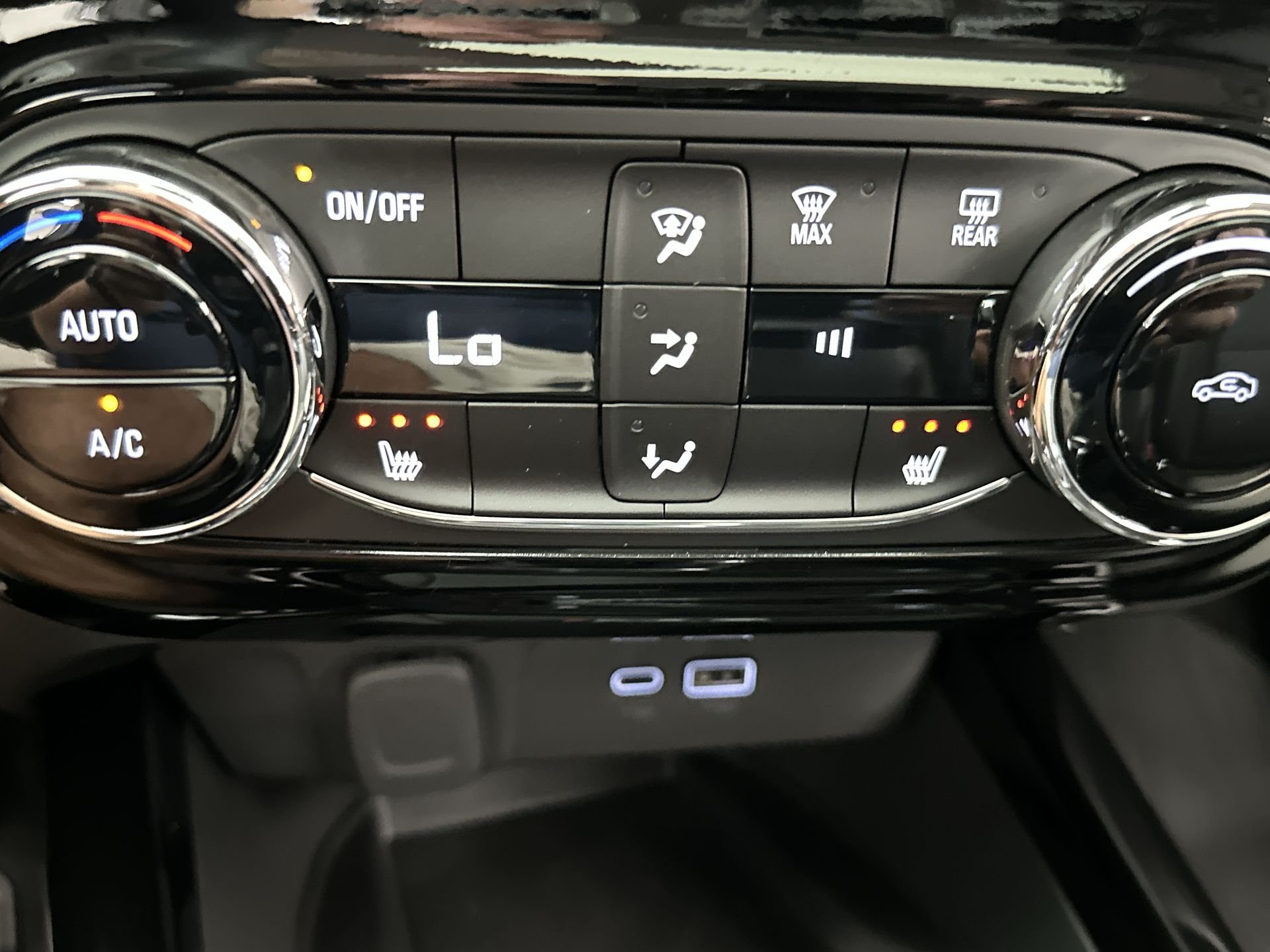 2026 Chevrolet Trax LT - Photo 72