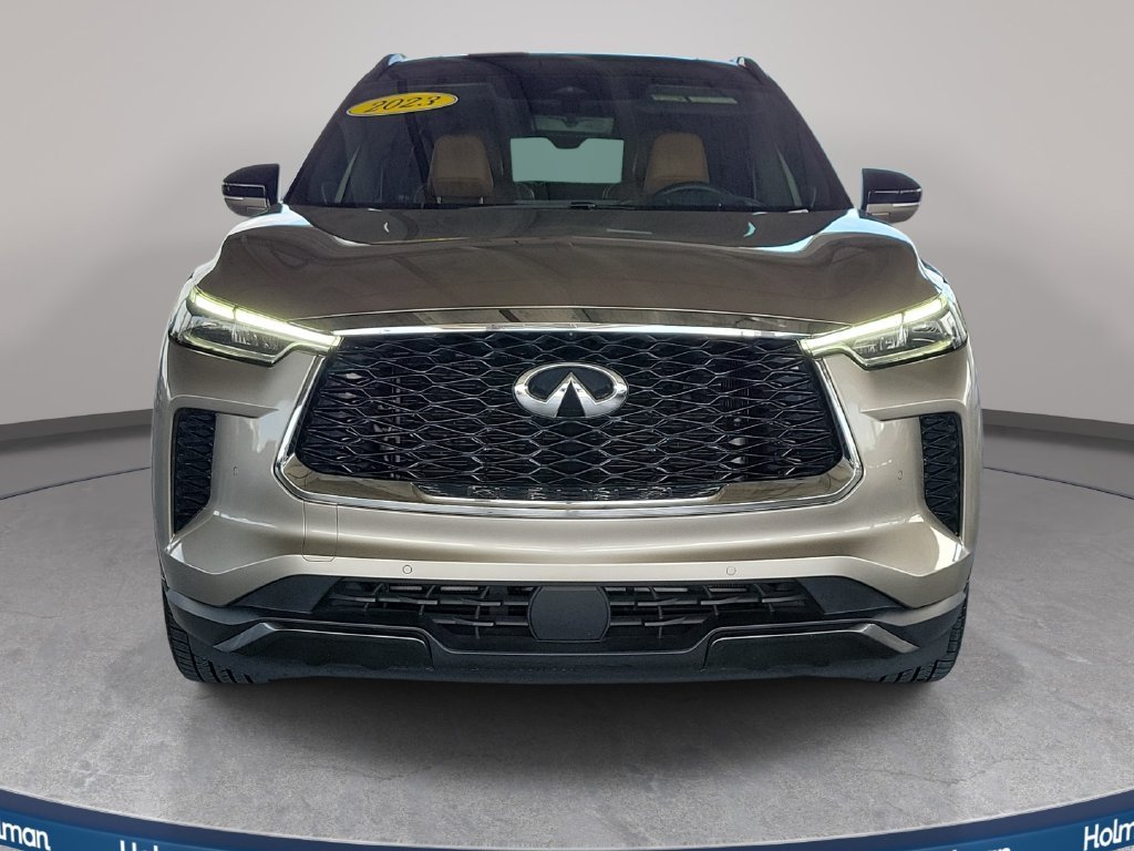 Used 2023 Warm Titanium/Black Obsidian INFINITI Autograph image 3