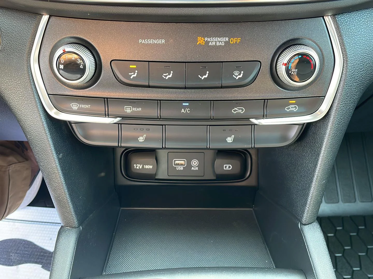Used 2019 Symphony Silver Hyundai SEL image 22