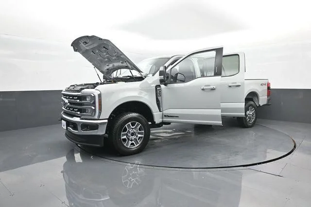 New 2026 Avalanche Ford F-350® Lariat® image 40