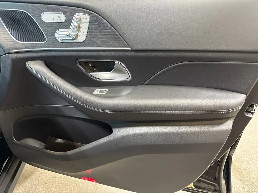 New 2026 Black Mercedes-Benz GLE 350 image 18