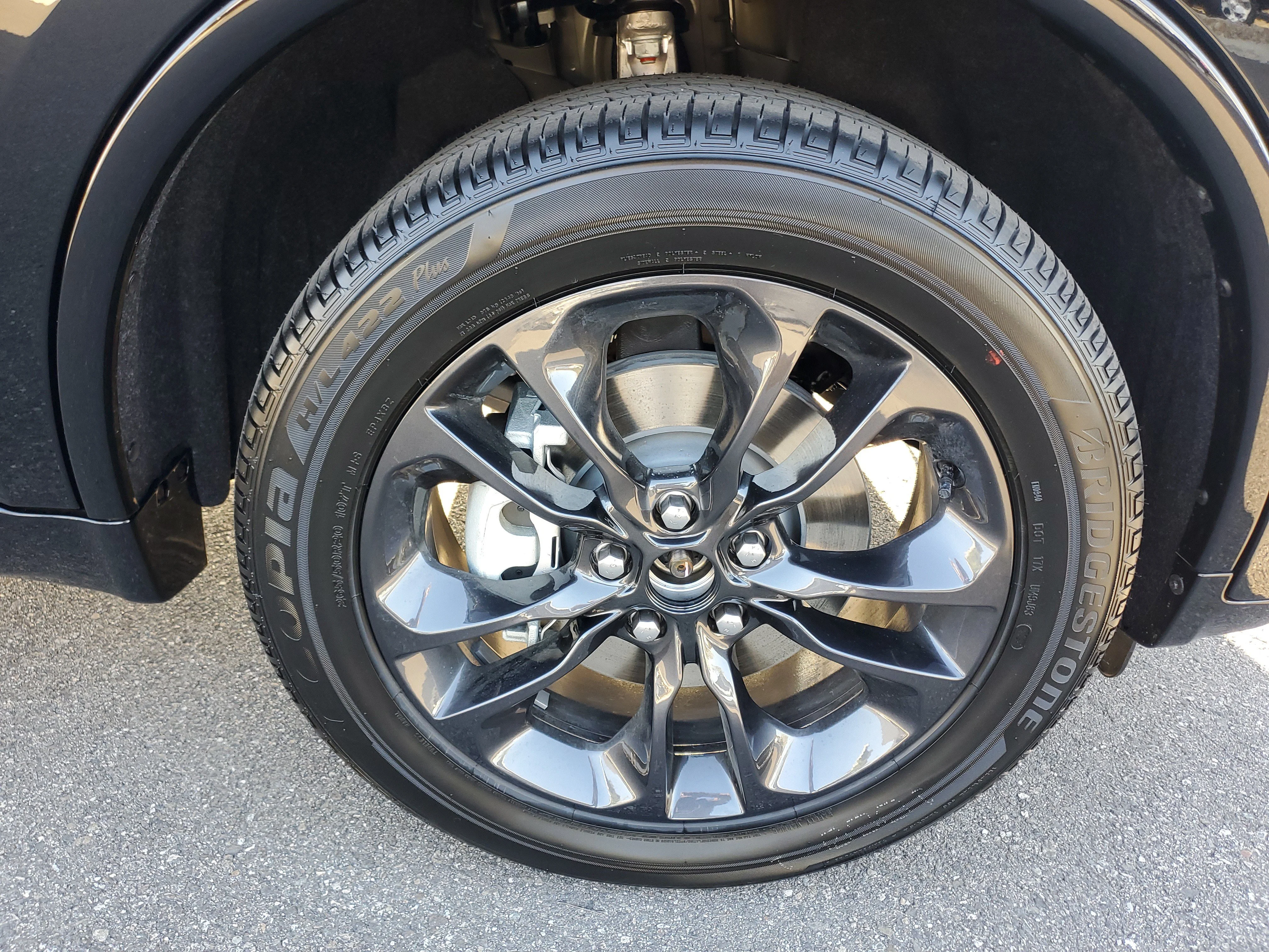 New 2026 Diamond Black Clear-Coat Exterior Paint Dodge GT image 11